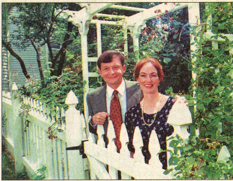 President Les Garner and wife, Katrina