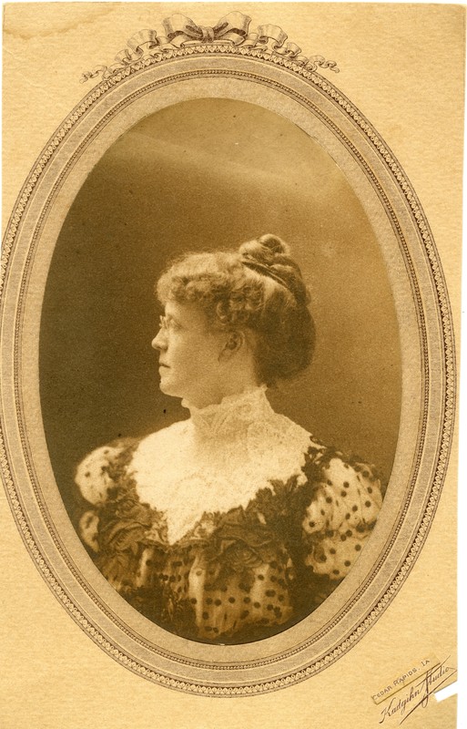 Clara Brackett